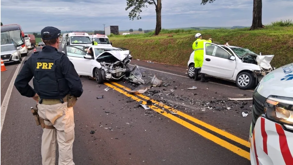 Mãe e filho morrem em acidente em Céu Azul