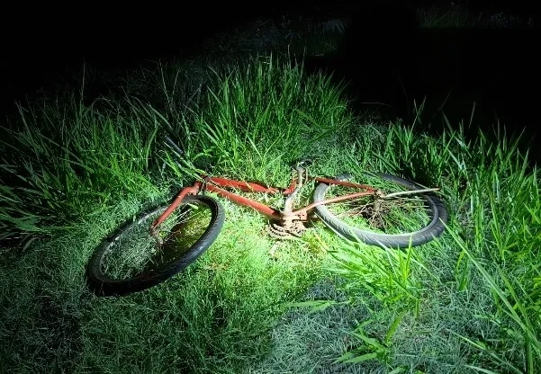 Acidente próximo a Toledo envolve carro, moto e bicicleta